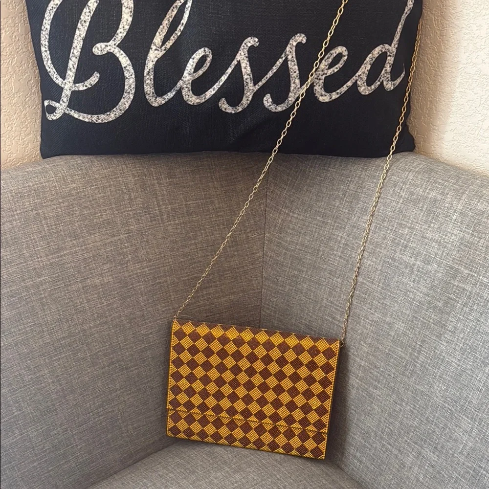 VERA Brown & Gold Crystal Rhinestone Pave Diamond Shape Crossbody Bag /Clutch - Picture 3 of 6